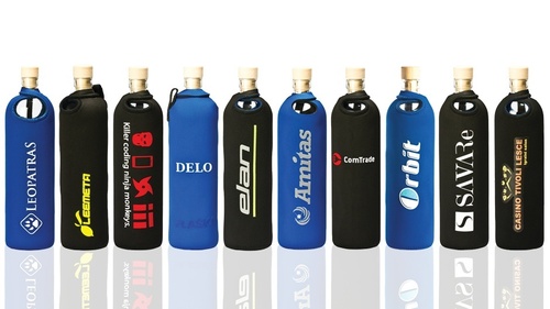 Labeling / customizing the bottle Flaska