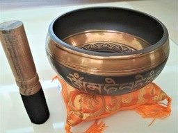 Ancient Tibetan singing bowl Om