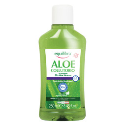 Aloe Vera mouthwash with triple action