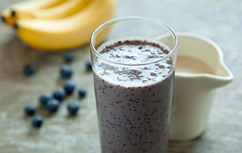 Smoothie with diatomaceous earth